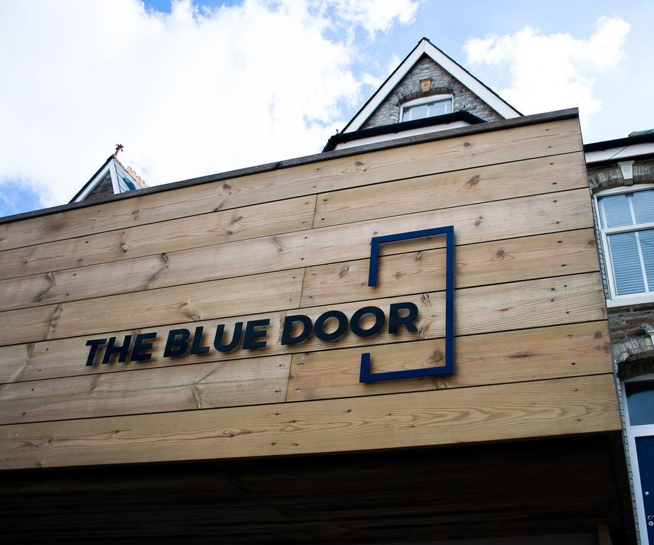 The Blue Door Panzió New Quay Kültér fotó